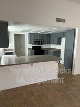 5406 E Emerald Ave in Mesa, AZ - Foto de edificio - Building Photo