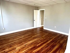 131 E Baltimore St in Hagerstown, MD - Building Photo - Building Photo