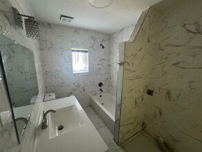 332 W Illinois St in Tucson, AZ - Building Photo - Building Photo