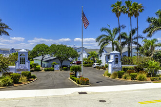 Harbor Isles 2 in Cocoa Beach, FL - Building Photo - Building Photo