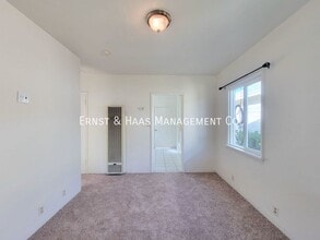 3031 E 65th St in Long Beach, CA - Foto de edificio - Building Photo