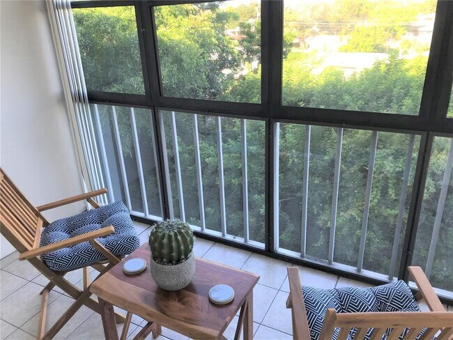 4210 Ironwood Cir in Bradenton, FL - Foto de edificio - Building Photo