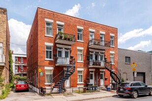 941 Lacasse Rue in Montréal, QC - Building Photo