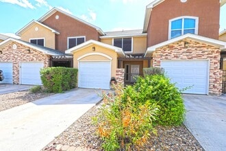 2619 San Isidro Pkwy in Laredo, TX - Building Photo - Building Photo