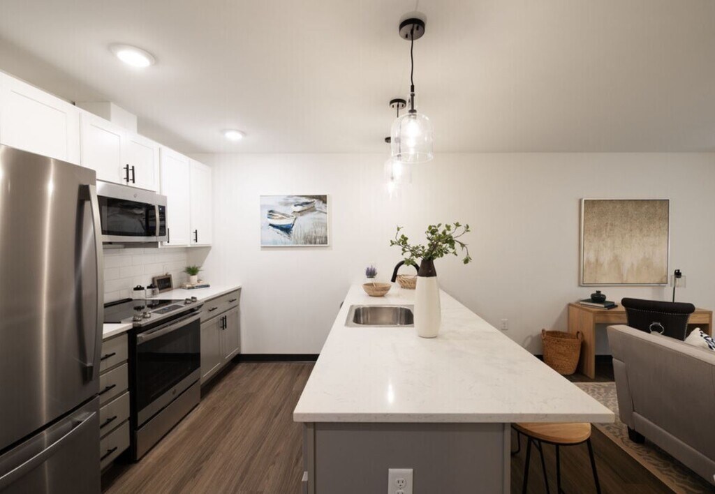 LoSo Lakeside Apartments in Cicero, NY