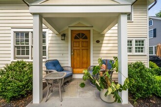 923 Central Ave in Westfield, NJ - Building Photo - Building Photo