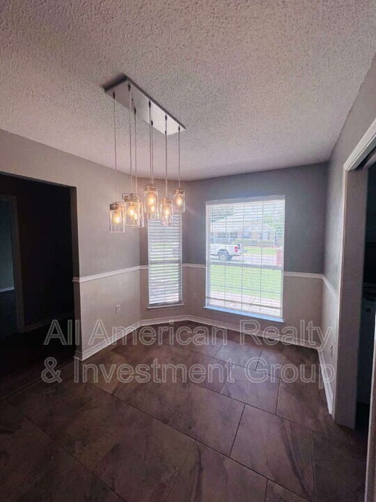 203 Citadel Ln in Crestview, FL - Building Photo