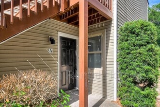1406 Johns Rd in Augusta, GA - Foto de edificio - Building Photo