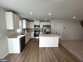 2737 Apricot Dr in Culpeper, VA - Building Photo