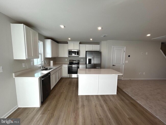 property at 2737 Apricot Dr