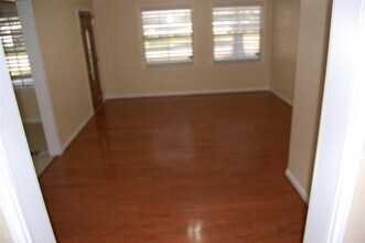 115 Barracuda Ave in Galveston, TX - Building Photo - Building Photo