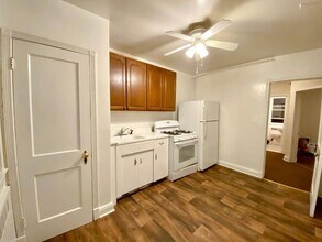 5214 Cromarty Rd in Baltimore, MD - Building Photo - Building Photo