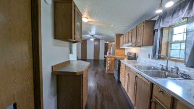98 MN-92 in Gonvick, MN - Building Photo - Building Photo