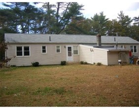 10 Cushman St in Middleboro, MA - Building Photo - Building Photo