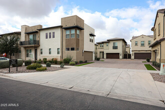 1830 S Follett Way in Gilbert, AZ - Building Photo - Building Photo