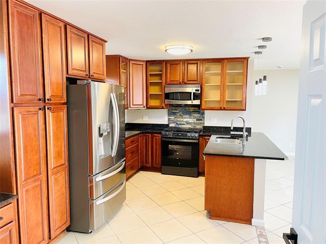 534 E Spring Valley Rd in Richardson, TX - Building Photo - Building Photo