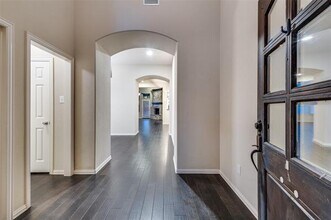 5304 Grove Cove Dr in McKinney, TX - Building Photo - Building Photo