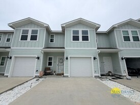 5682 Stellarjay St in Gulf Breeze, FL - Building Photo
