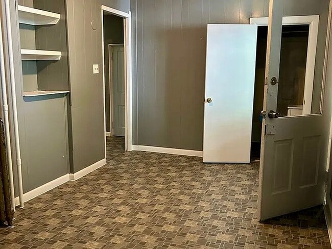 25 N Washington St in Shippensburg, PA - Building Photo - Building Photo