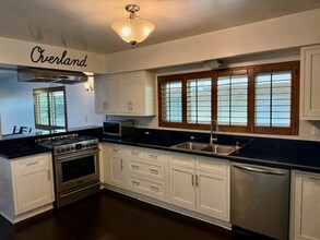 3840 Overland Ave, Unit 4 in Culver City, CA - Building Photo - Building Photo