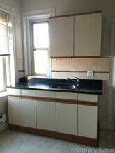 73 Harvard Ave in Boston, MA - Foto de edificio - Building Photo