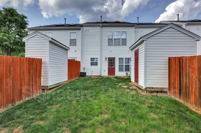 7907 Cottesmore Terrace in Richmond, VA - Building Photo - Building Photo