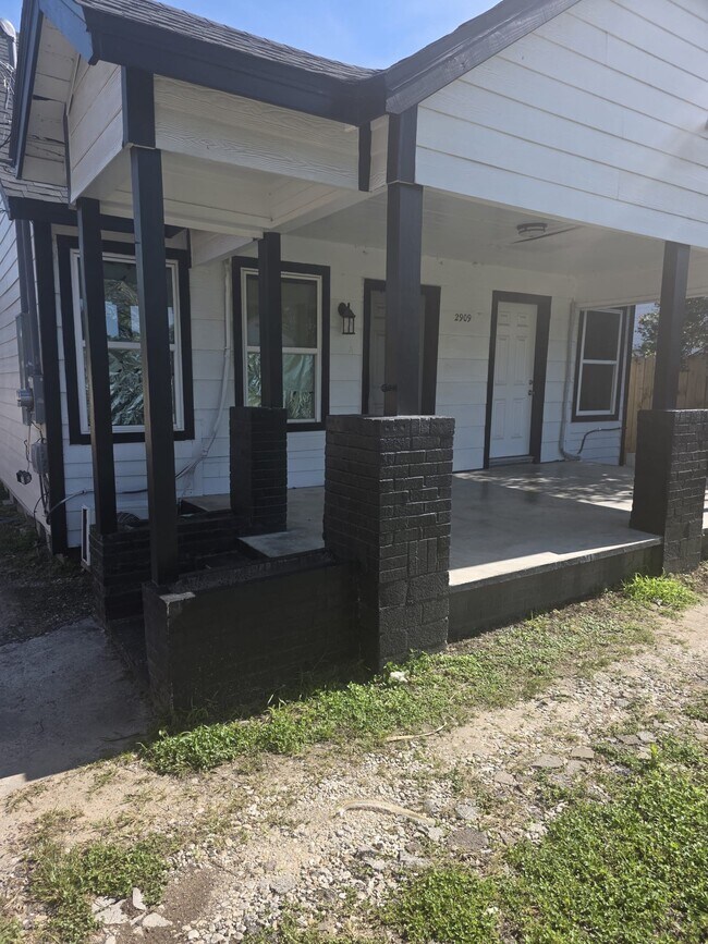 property at 2909 King St
