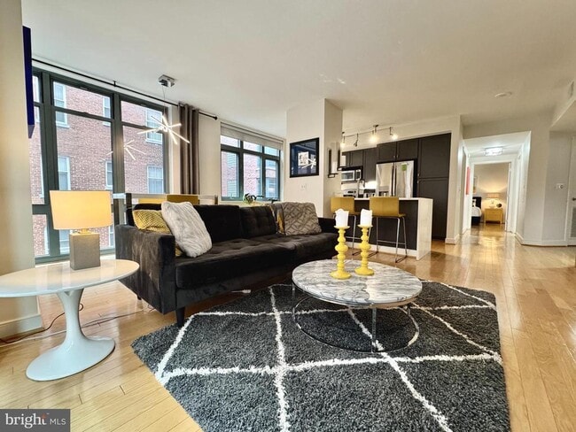 property at 1117 10th St NW