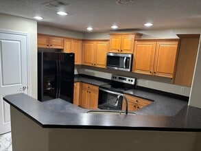 2504 Aventurine St in Kissimmee, FL - Foto de edificio - Building Photo