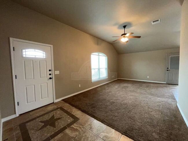 203 Sladecek Dr in Killeen, TX - Building Photo - Building Photo