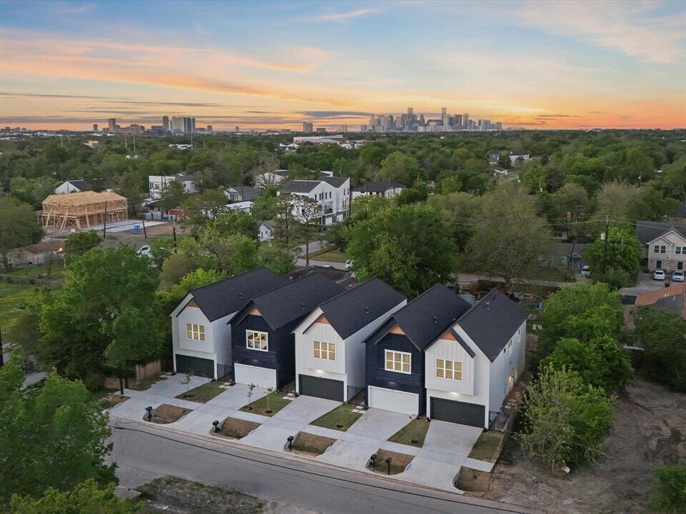 3809 Goodhope St in Houston, TX - Building Photo