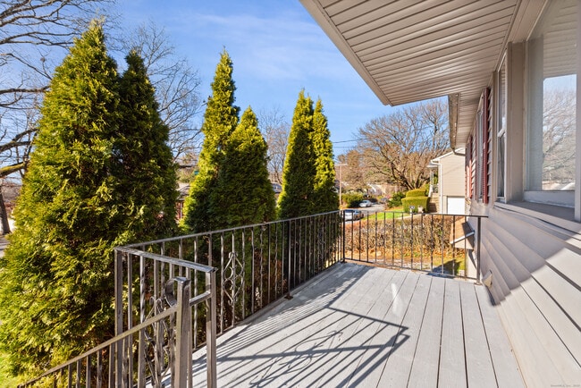 30 Doran St in Waterbury, CT - Building Photo - Building Photo