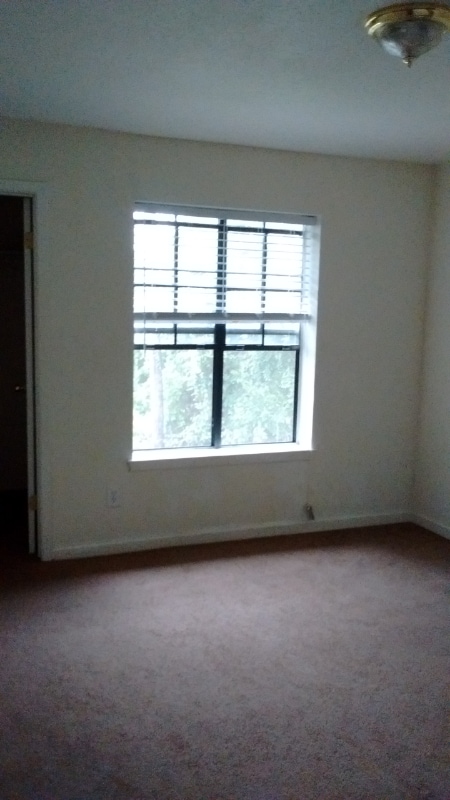 1102 Verde Dr in Bryan, TX - Building Photo - Building Photo
