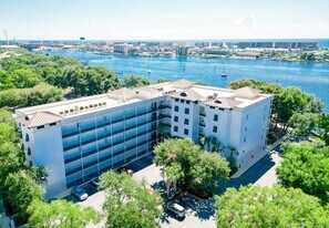 113 Brooks St SE in Fort Walton Beach, FL - Building Photo