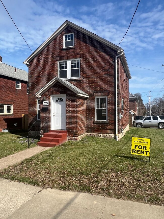 2725 Monroe Ave