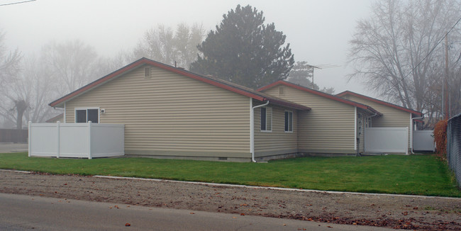 Leisure Village I in Fruitland, ID - Building Photo - Building Photo