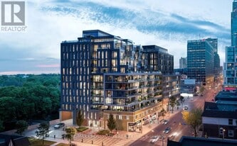 8 Manor Rd W in Toronto, ON - Building Photo