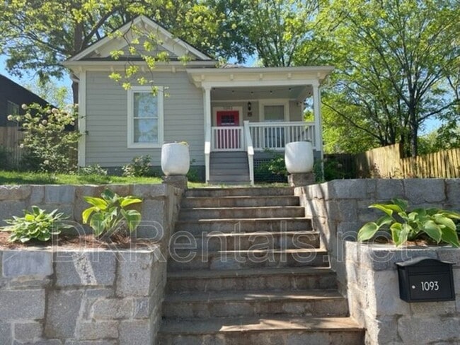 property at 1093 Kirkwood Ave SE