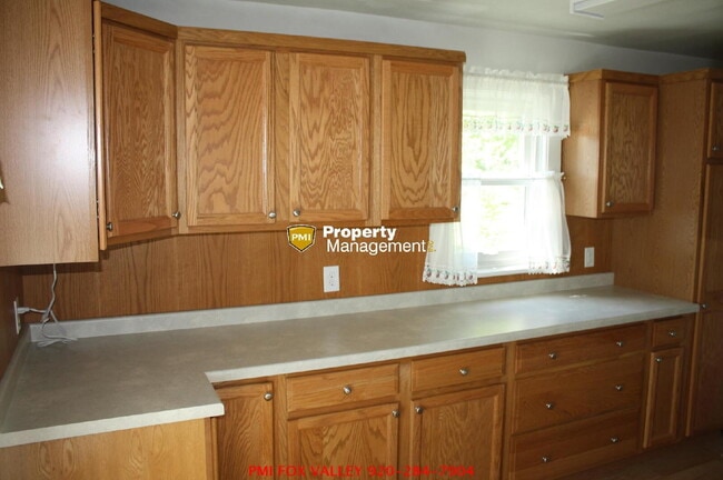 192 E 2nd St in Fond du Lac, WI - Building Photo - Building Photo