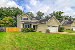 1861 Cornsilk Dr in Charleston, SC - Building Photo