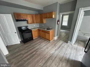 408 Burlington Ave in Delanco, NJ - Building Photo - Building Photo