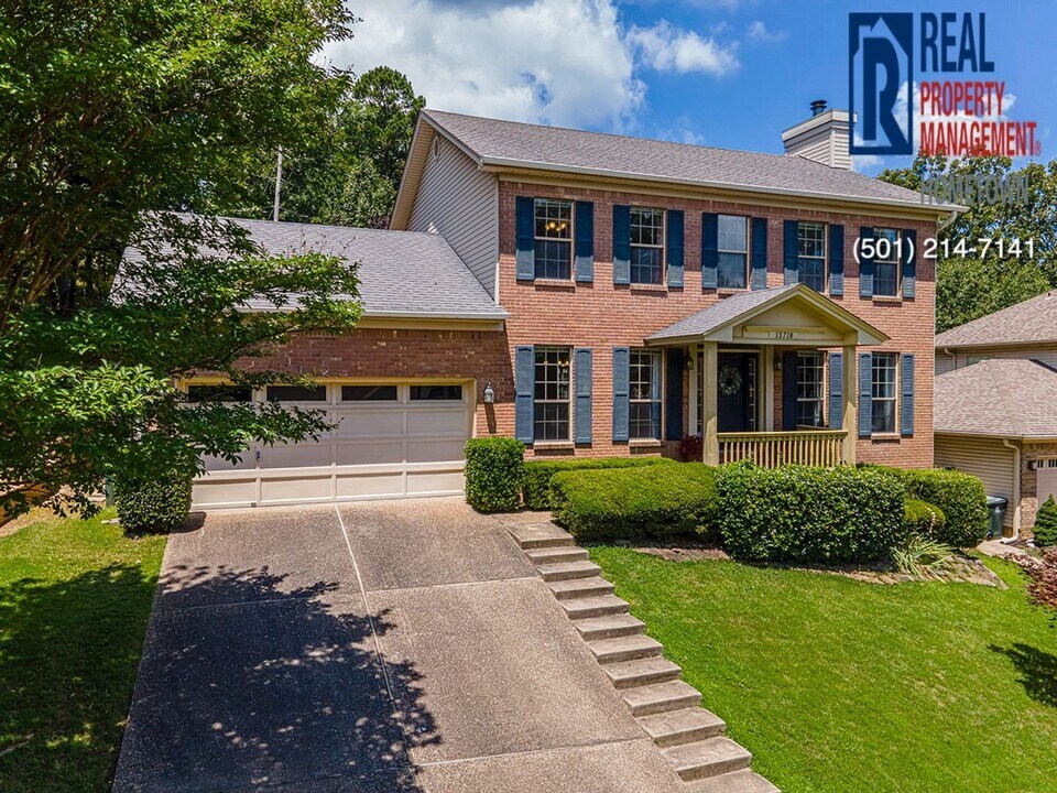 13718 Longtree Dr in Little Rock, AR - Building Photo