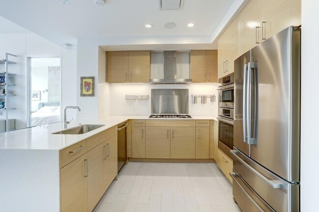 301 West Ave, Unit 1409 in Austin, TX - Building Photo - Building Photo