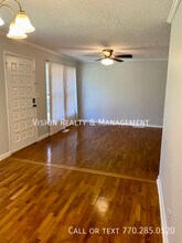 3929 Crossvale Rd in Stonecrest, GA - Building Photo - Building Photo