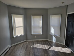 97 Gold St in New Britain, CT - Building Photo - Building Photo