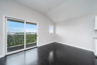 1000 Liberty Ave in North Bergen, NJ - Building Photo - Building Photo