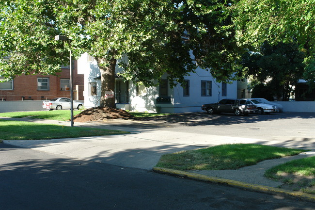 11 S Naches Ave in Yakima, WA - Building Photo - Building Photo