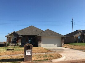 6533 NW 163rd Terrace in Edmond, OK - Building Photo