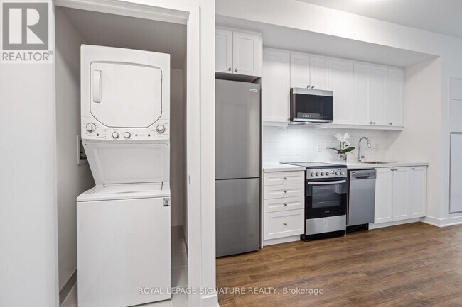 51 Clarington Blvd in Clarington, ON - Building Photo - Building Photo