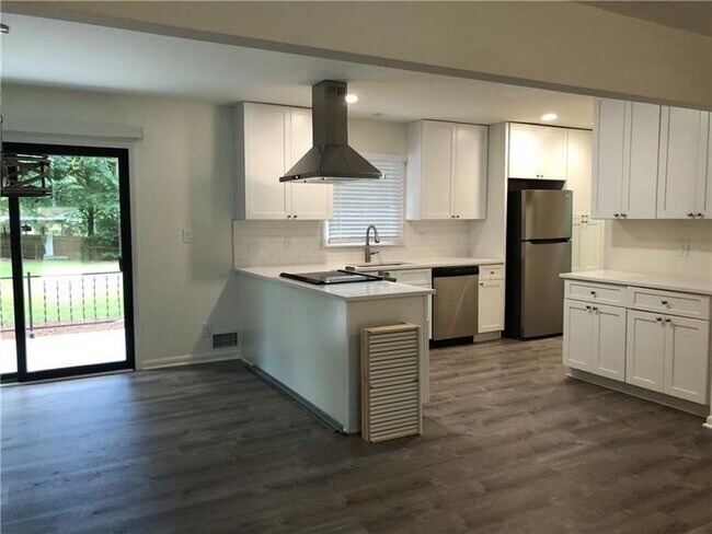 1796 Mackinaw Pl SE in Smyrna, GA - Building Photo - Building Photo